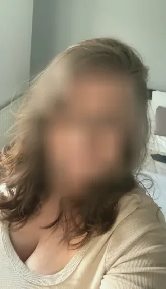 Klaudia, 36 anni